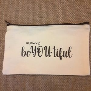 Cosmetic bag